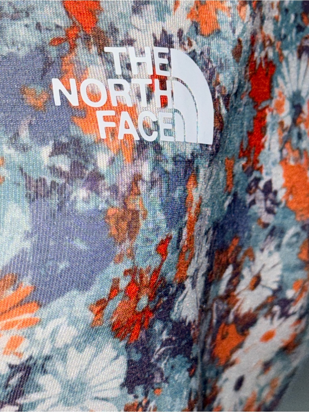 The North Face Women’s Small Floral Cap Sleeve Keyhole Back Active Top - Picture 2 of 13